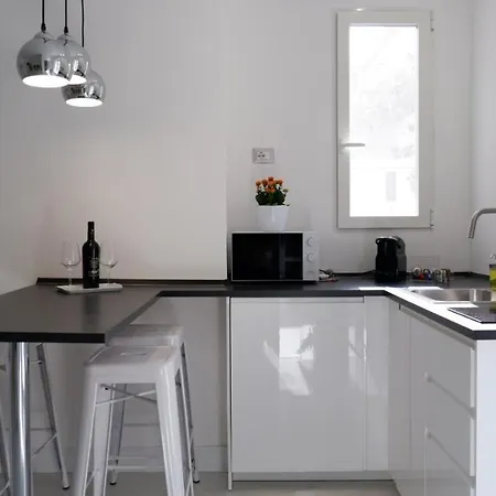 Apulian 192 Apartment Bari